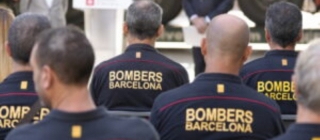 Los Bomberos de Barcelona entregan más equipamiento a Ucrania